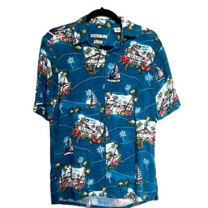 Batik‎ Bay USA Flag Camp Shirt Button Up Short Sleeve Men's Small